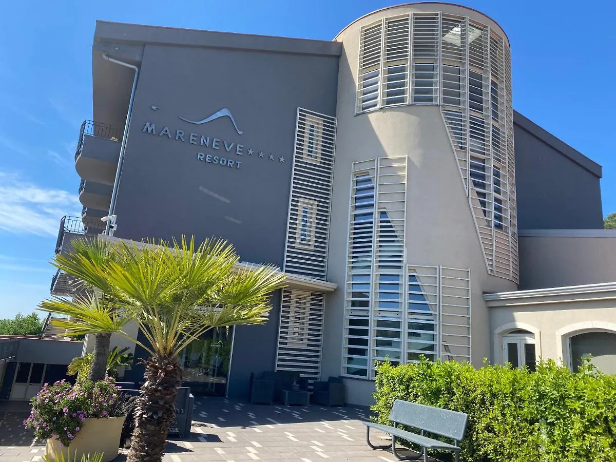 Mareneve Resort 林瓜格洛萨